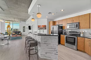 300 S Australian Ave, West Palm Beach, FL 33401 - Photo 4