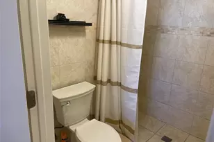 2566 S Garden Dr S, Lake Worth, FL 33461 - Photo 14
