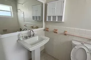 340 SW 16th Ct, Fort Lauderdale, FL 33315 - Photo 6