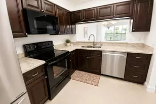 14460 Strathmore Ln, Delray Beach, FL 33446 - Photo 10