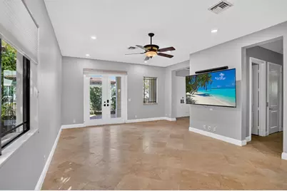125 NW Gardener Street, Boca Raton, FL 33432 - Photo 14
