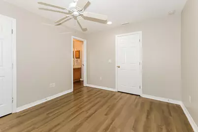 2431 SE Gilbert Avenue, Port Saint Lucie, FL 34952 - Photo 8