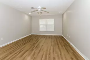 2431 SE Gilbert Ave, Port Saint Lucie, FL 34952 - Photo 6