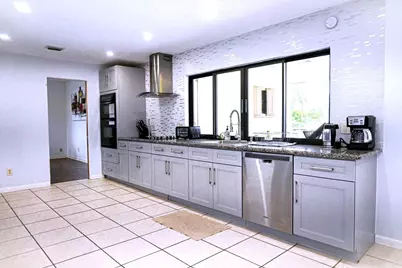 1104 Washington Street, Hollywood, FL 33019 - Photo 6