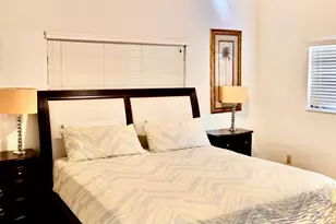 1104 Washington St, Hollywood, FL 33019 - Photo 18