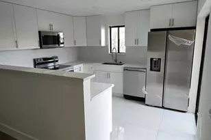 4204 Waterview Cir, Palm Springs, FL 33461 - Photo 8