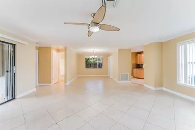 816 SE 13th Court, Deerfield Beach, FL 33441 - Photo 4
