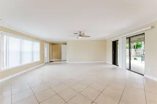 816 SE 13th Ct, Deerfield Beach, FL 33441 - Photo 8