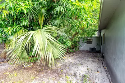816 SE 13th Court, Deerfield Beach, FL 33441 - Photo 34