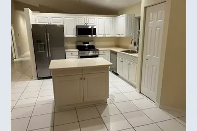 3694 Miramontes Circle, Wellington, FL 33414 - Photo 10