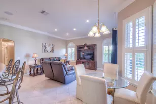 2962 Bolton Ct, Wellington, FL 33414 - Photo 4