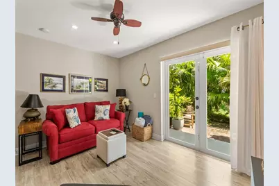 1640 42nd Square #103, Vero Beach, FL 32960 - Photo 16