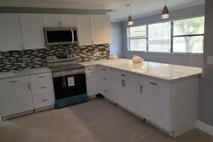 4010 N Shore Dr, West Palm Beach, FL 33407 - Photo 8