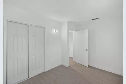 1718 NW 7th Street, Fort Lauderdale, FL 33311 - Photo 12