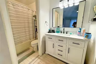 8007 NW 71st Ct, Tamarac, FL 33321 - Photo 8