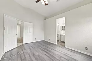 10627 NW 7th St, Pembroke Pines, FL 33026 - Photo 24