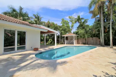 949 Greensward Lane, Delray Beach, FL 33445 - Photo 10