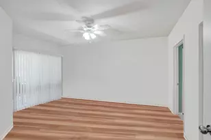 110 Belmont Ln, North Lauderdale, FL 33068 - Photo 22