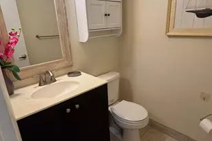 7 Flanders A, Delray Beach, FL 33484 - Photo 18