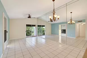179 Waterside Dr, Hypoluxo, FL 33462 - Photo 10