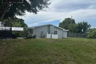 3141 49th Ln S, Lake Worth Beach, FL 33461 - Photo 4