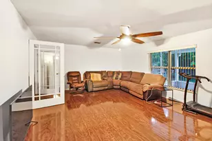 3917 SW Bamberg St, Port Saint Lucie, FL 34953 - Photo 10