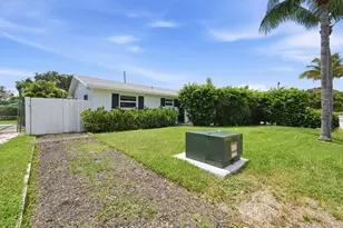 354 Edmor Rd, West Palm Beach, FL 33405 - Photo 14