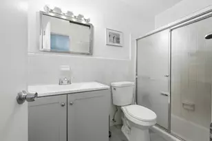 354 Edmor Rd, West Palm Beach, FL 33405 - Photo 8