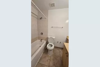 2421 N 40th Avenue #107, Hollywood, FL 33021 - Photo 14