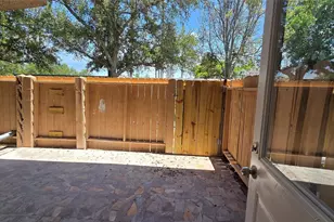 2421 N 40th Ave, Hollywood, FL 33021 - Photo 10