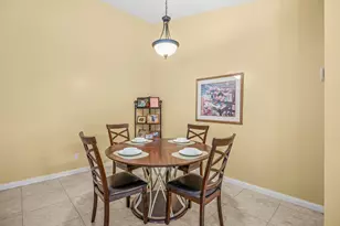1242 NW Sun Terrace Cir, Port Saint Lucie, FL 34986 - Photo 8