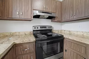 1649 SE 4th St, Deerfield Beach, FL 33441 - Photo 10