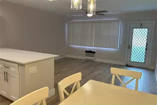 423 Markham T, Deerfield Beach, FL 33442 - Photo 4