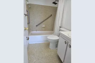 6600 Royal Palm Boulevard #304B, Margate, FL 33063 - Photo 8