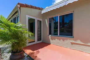 2534 Boundbrook Dr S, West Palm Beach, FL 33406 - Photo 18