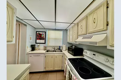 1100 Ponce De Leon Circle #E306, Vero Beach, FL 32960 - Photo 22
