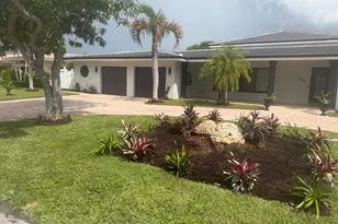 2121 NE 29th St, Lighthouse Point, FL 33064 - Photo 1
