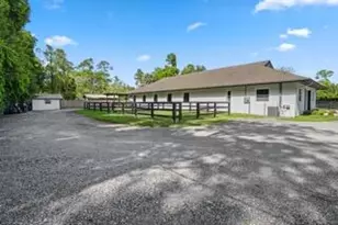 708 Rambling Dr Cir, Wellington, FL 33414 - Photo 14