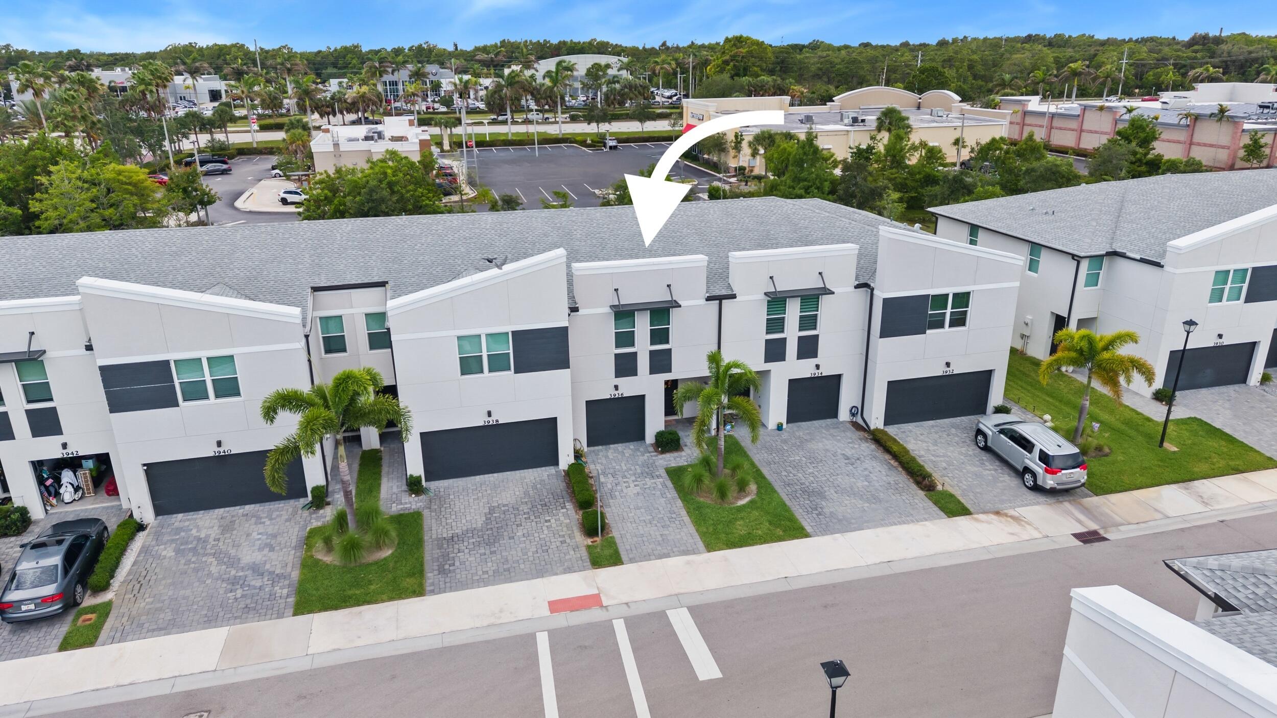3936 SE Caladium Ct - 3936 SE Caladium Ct, Stuart, FL 34997 Luxury Property | Jose Angel Pina