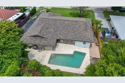 4126 Hickory Drive, Palm Beach Gardens, FL 33418 - Photo 4