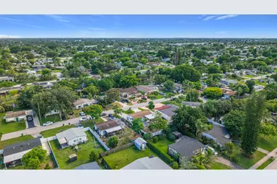 6135 NW 24th Court, Margate, FL 33063 - Photo 30