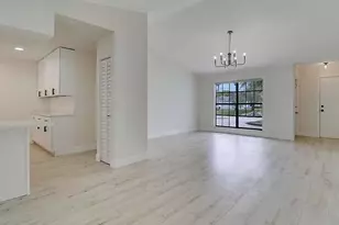 2558 SW Chestnut Ln, Port Saint Lucie, FL 34953 - Photo 6