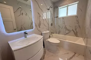 4901 NE 13th Terrace, Oakland Park, FL 33334 - Photo 14