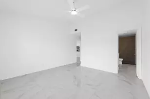 8580 NW 32nd St, Coral Springs, FL 33065 - Photo 12