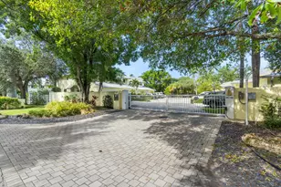 517 SW 7th Ave, Fort Lauderdale, FL 33315 - Photo 14