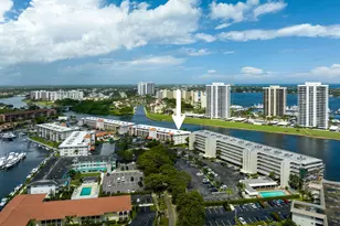 28 Yacht Club Dr, North Palm Beach, FL 33408 - Photo 18