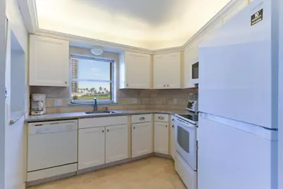 28 Yacht Club Drive #109, North Palm Beach, FL 33408 - Photo 6