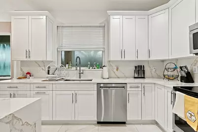 1720 Corsica Drive, Wellington, FL 33414 - Photo 4