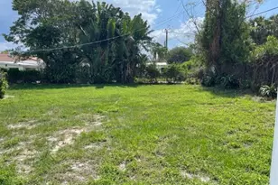 1038 Macy St, West Palm Beach, FL 33405 - Photo 6