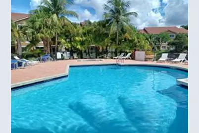 8721 Wiles Road #302, Coral Springs, FL 33067 - Photo 12